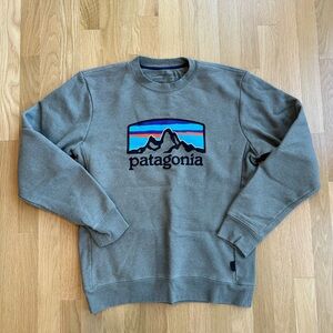 Patagonia Men's Fitz Roy Horizons Uprisal Crew Sweatshirt in grey